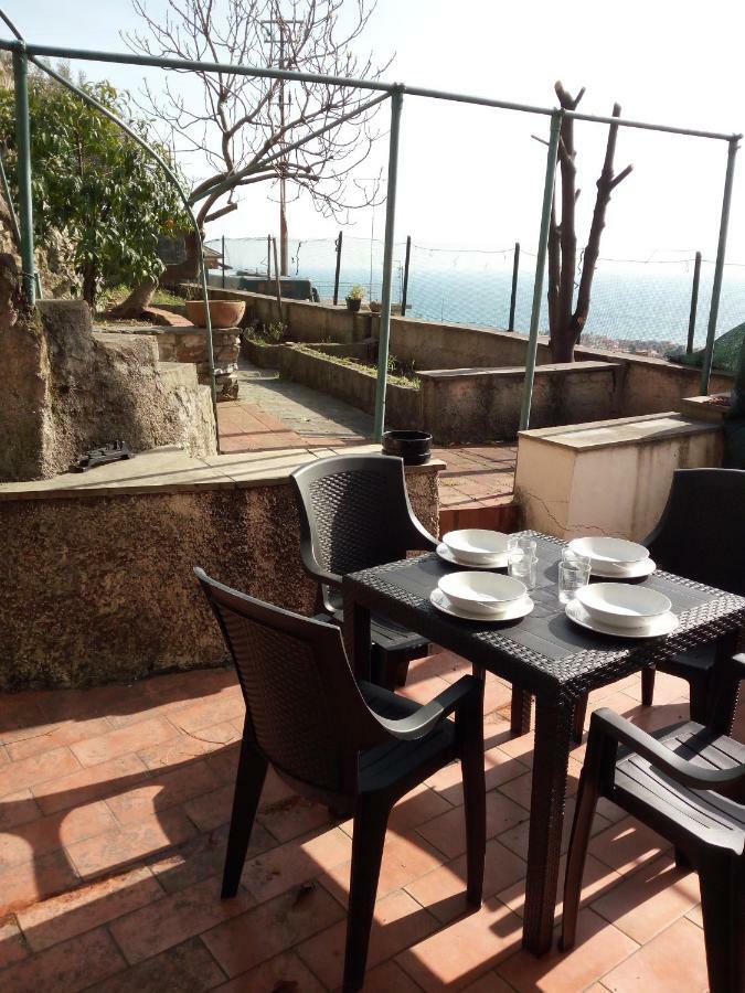 Apartment Casa Picasso Genua